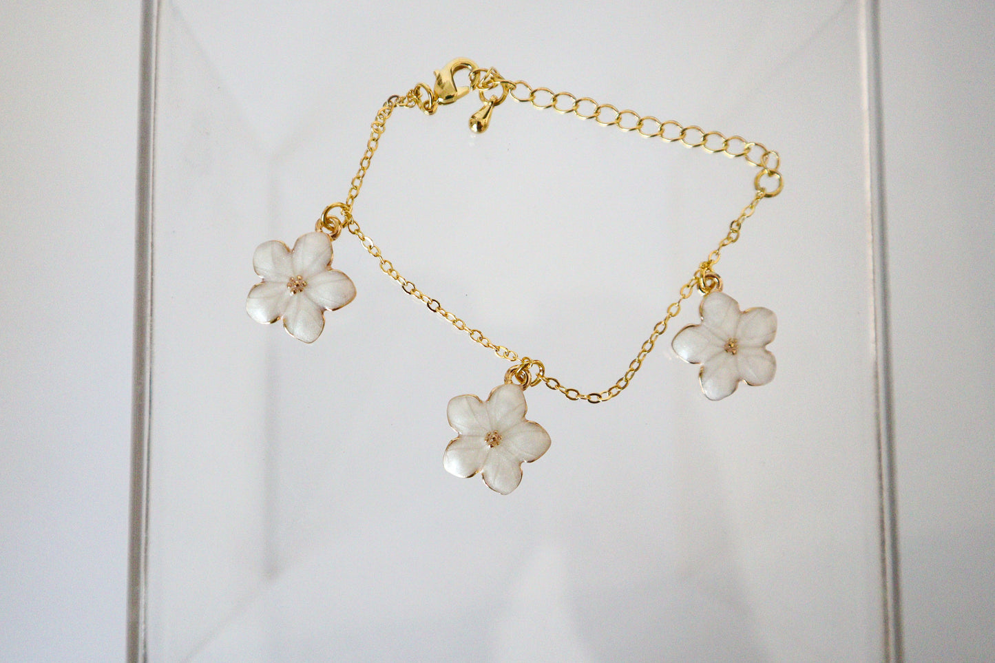 Hibiscus bracelet